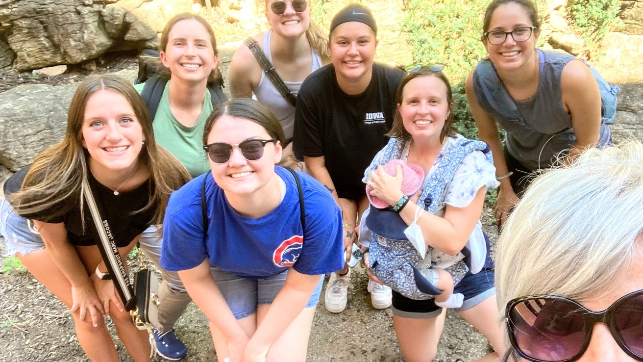 Selfie of Dr. Natoshia Askelson and research team on a hike