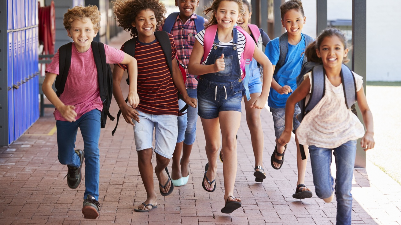 School kids running