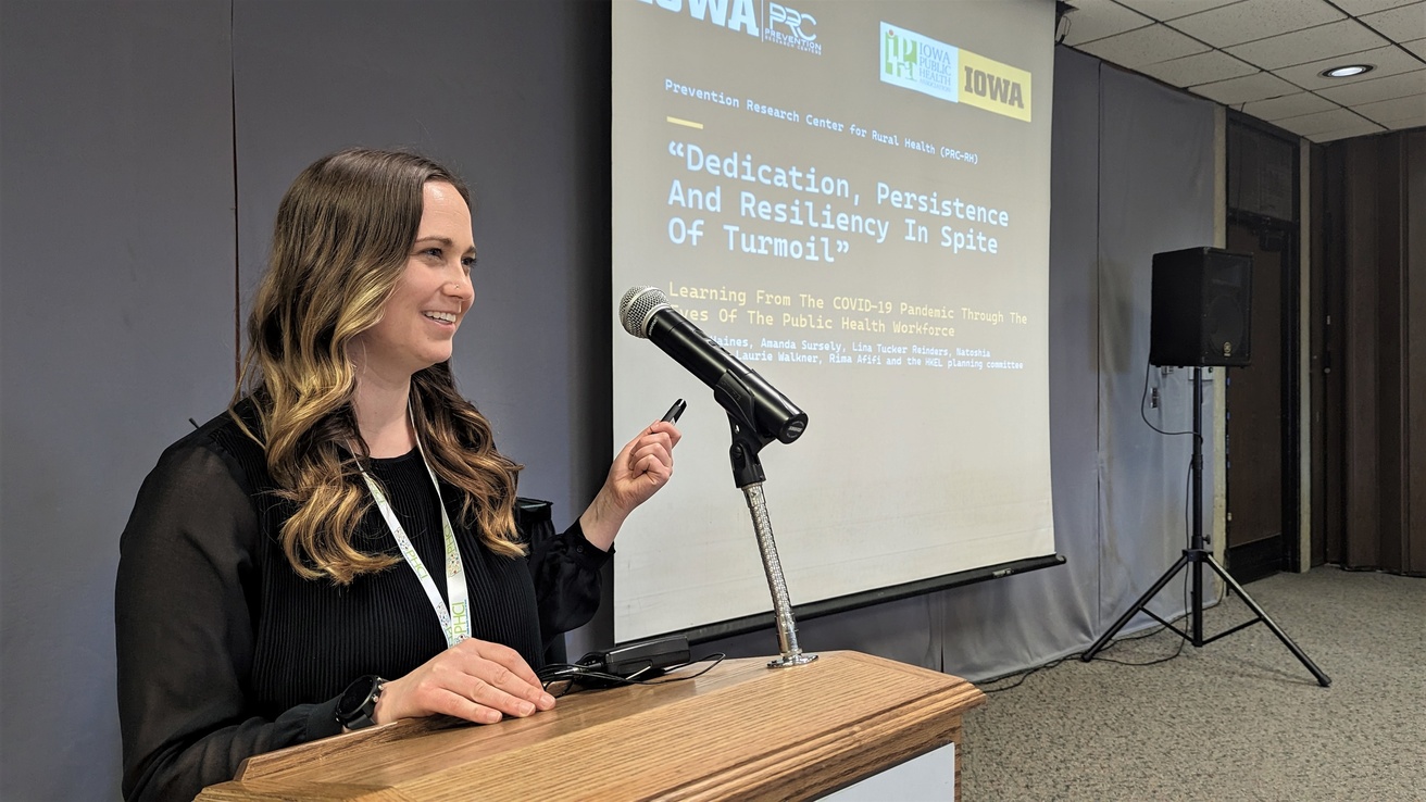Amanda Suresly presents at the 2023 Public Health Conference of Iowa